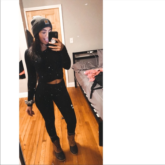 Meet Your Posher, Vicki - Picture 4 of 5